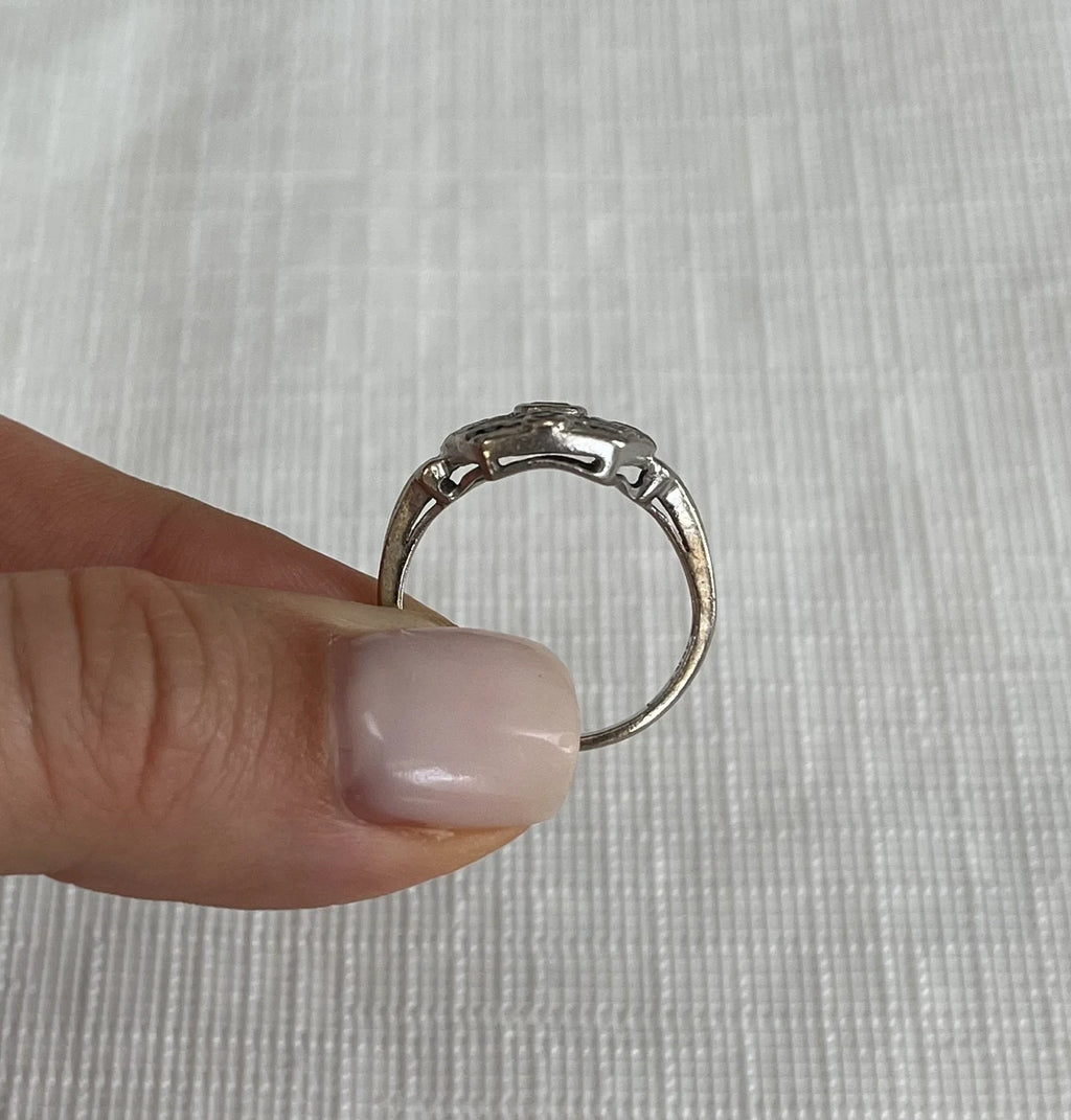 18k Sapphire & Diamond Ring