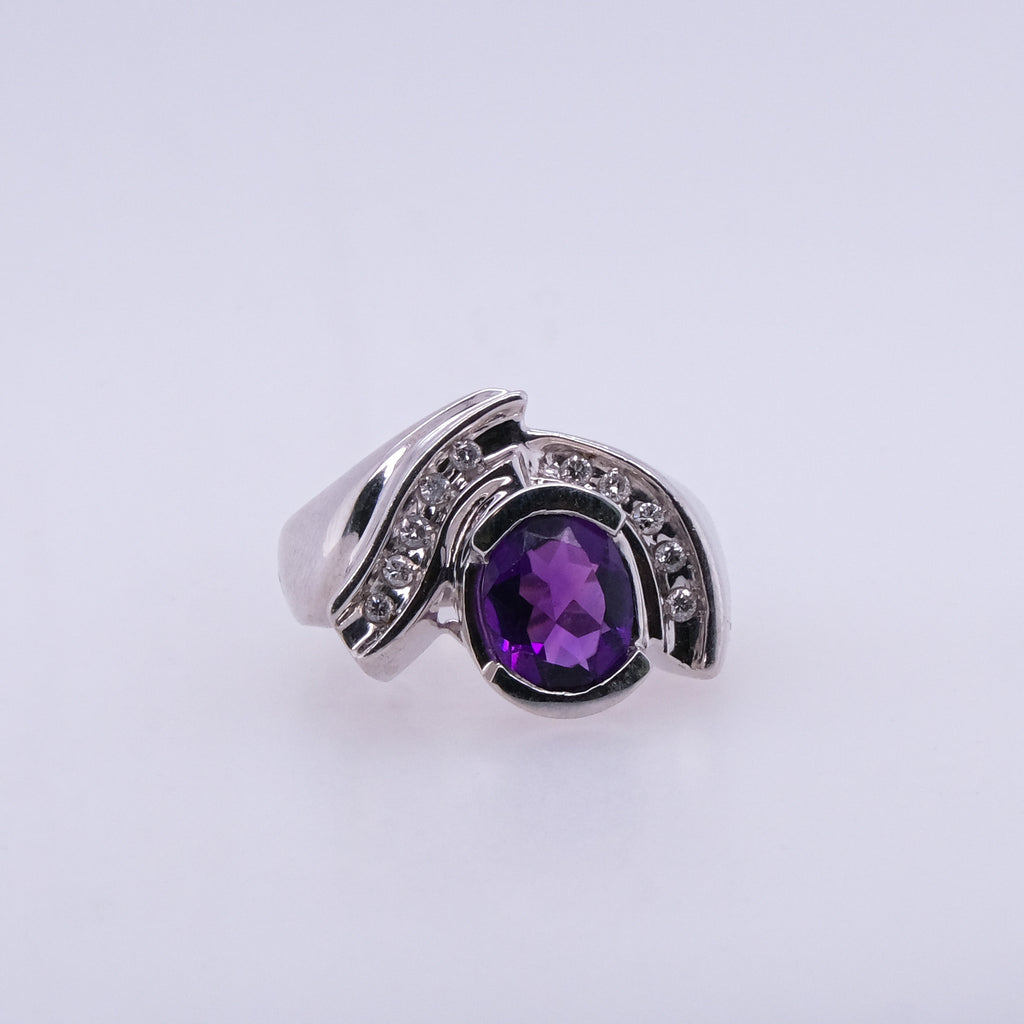 14k Amethyst & Diamond Ring