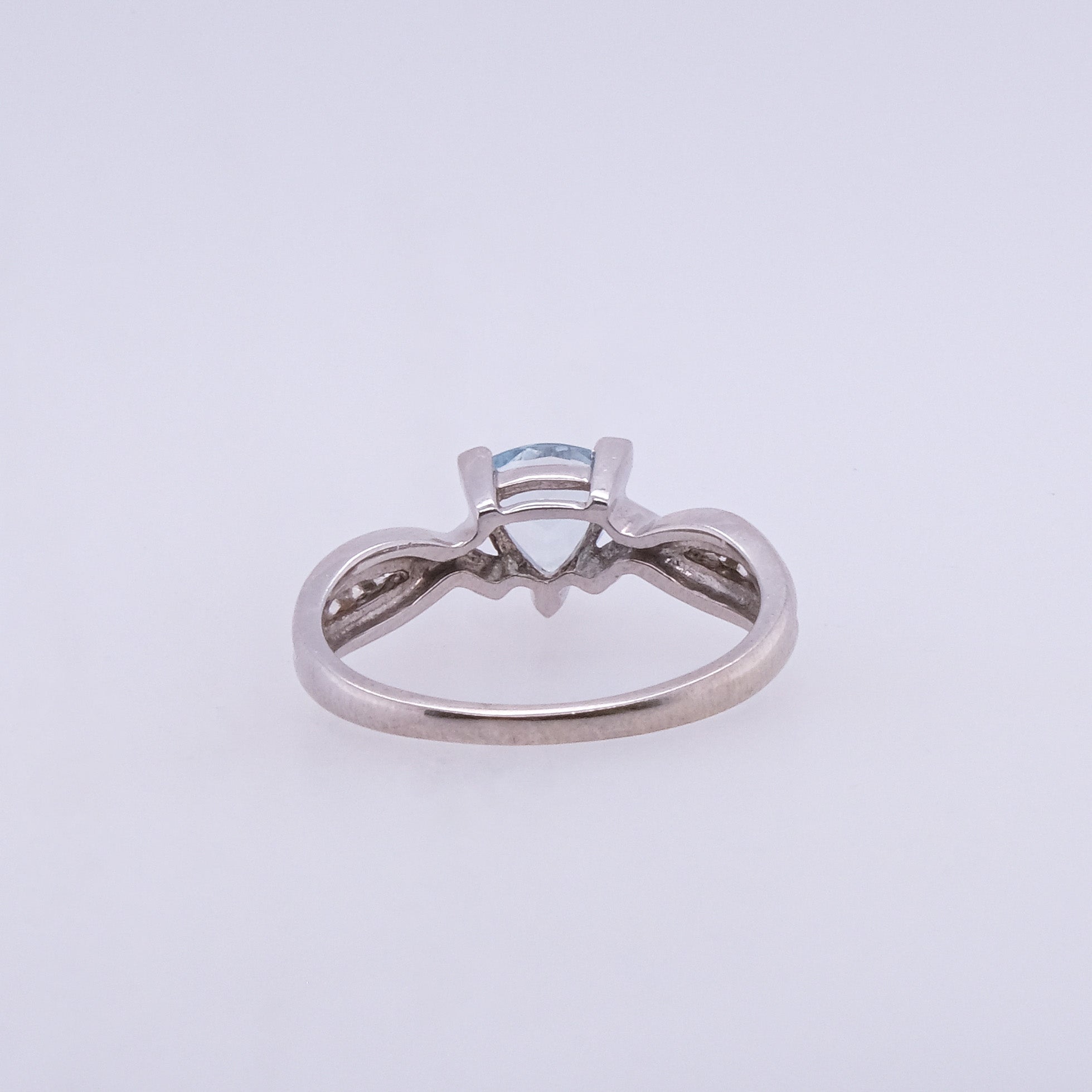 10k Topaz & Diamond Ring