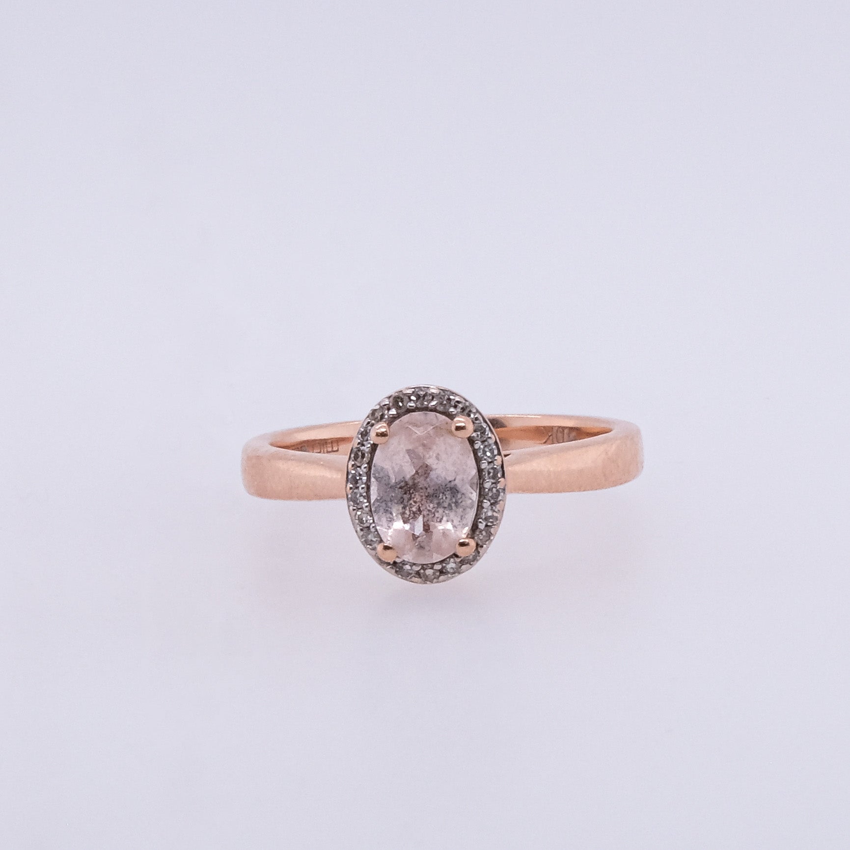 10k Quartz & Diamond Ring