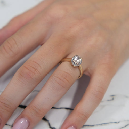10k Quartz & Diamond Ring