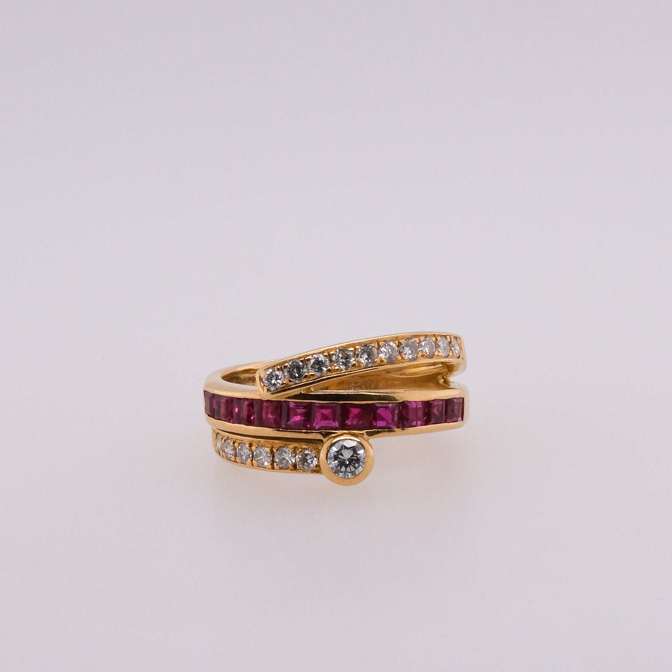18k Ruby & Diamond Ring