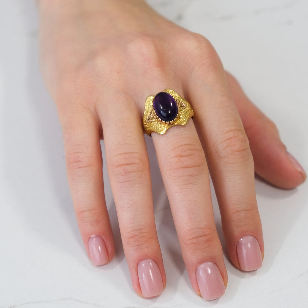 18k Amethyst Ring