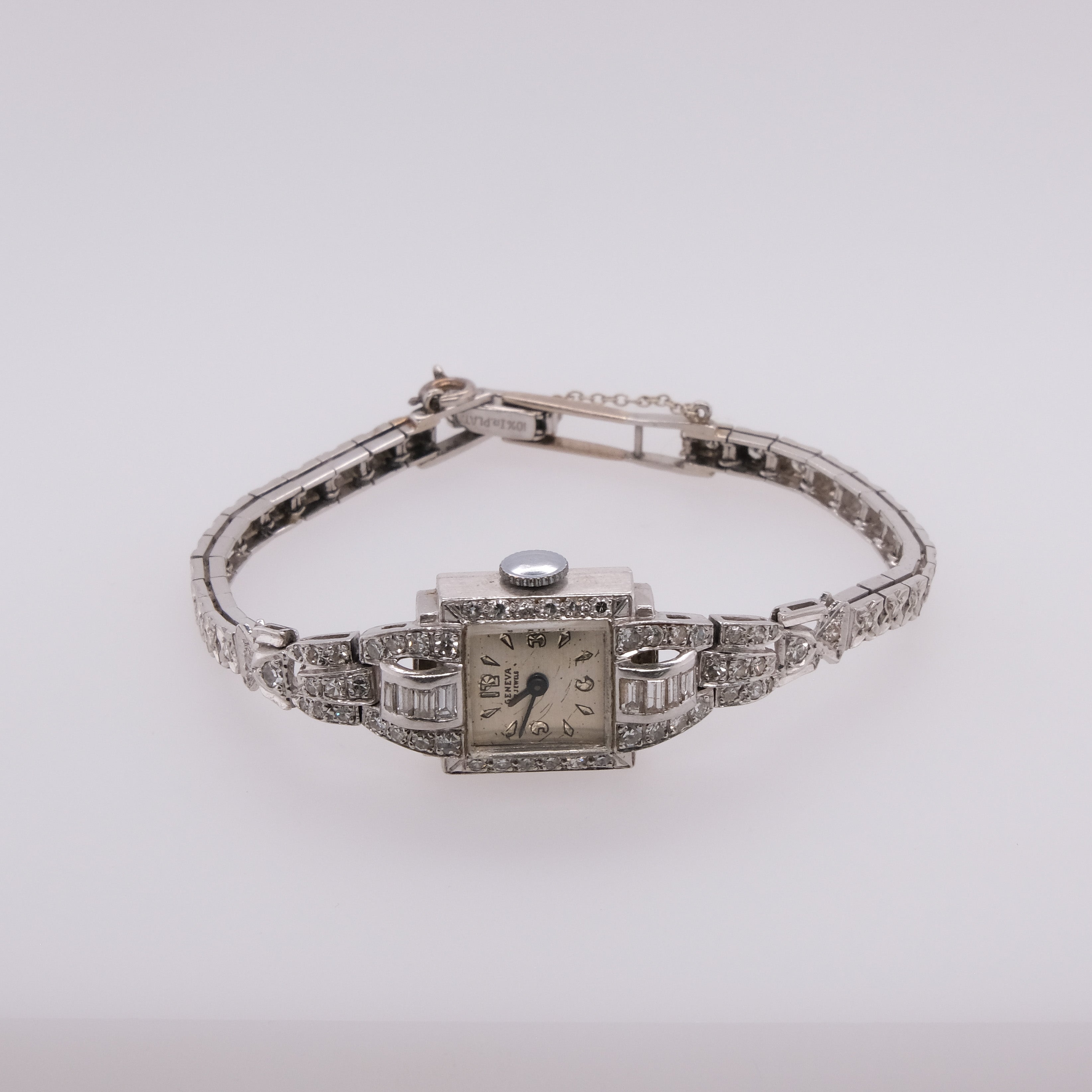 Platinum Geneva 17 Jewels Swiss Watch