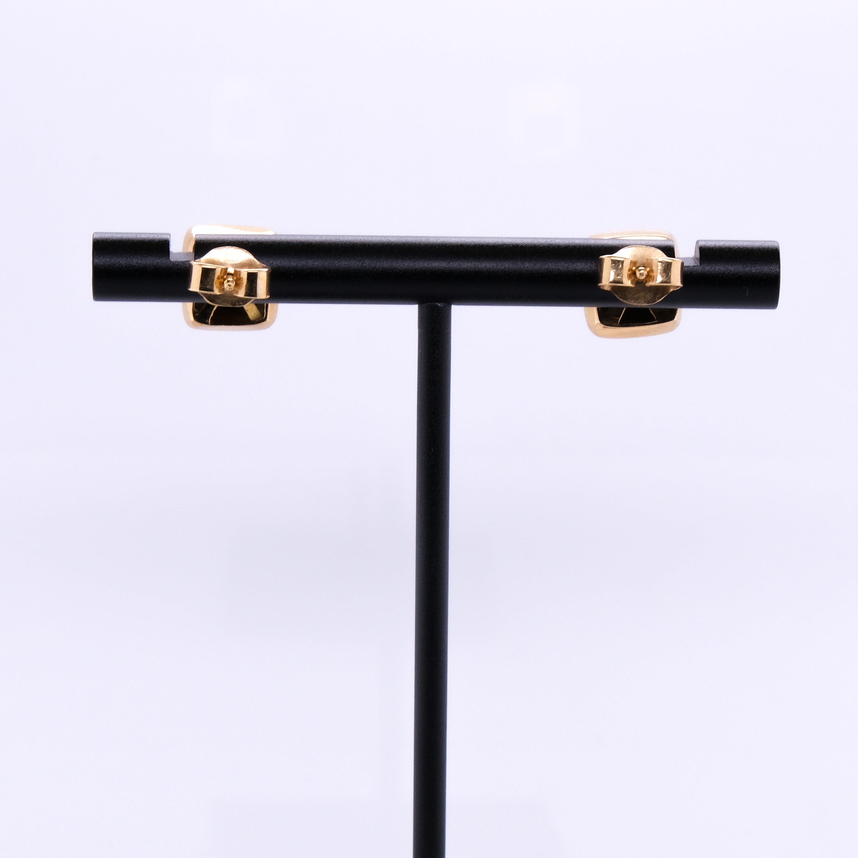 18k Emerald Studs