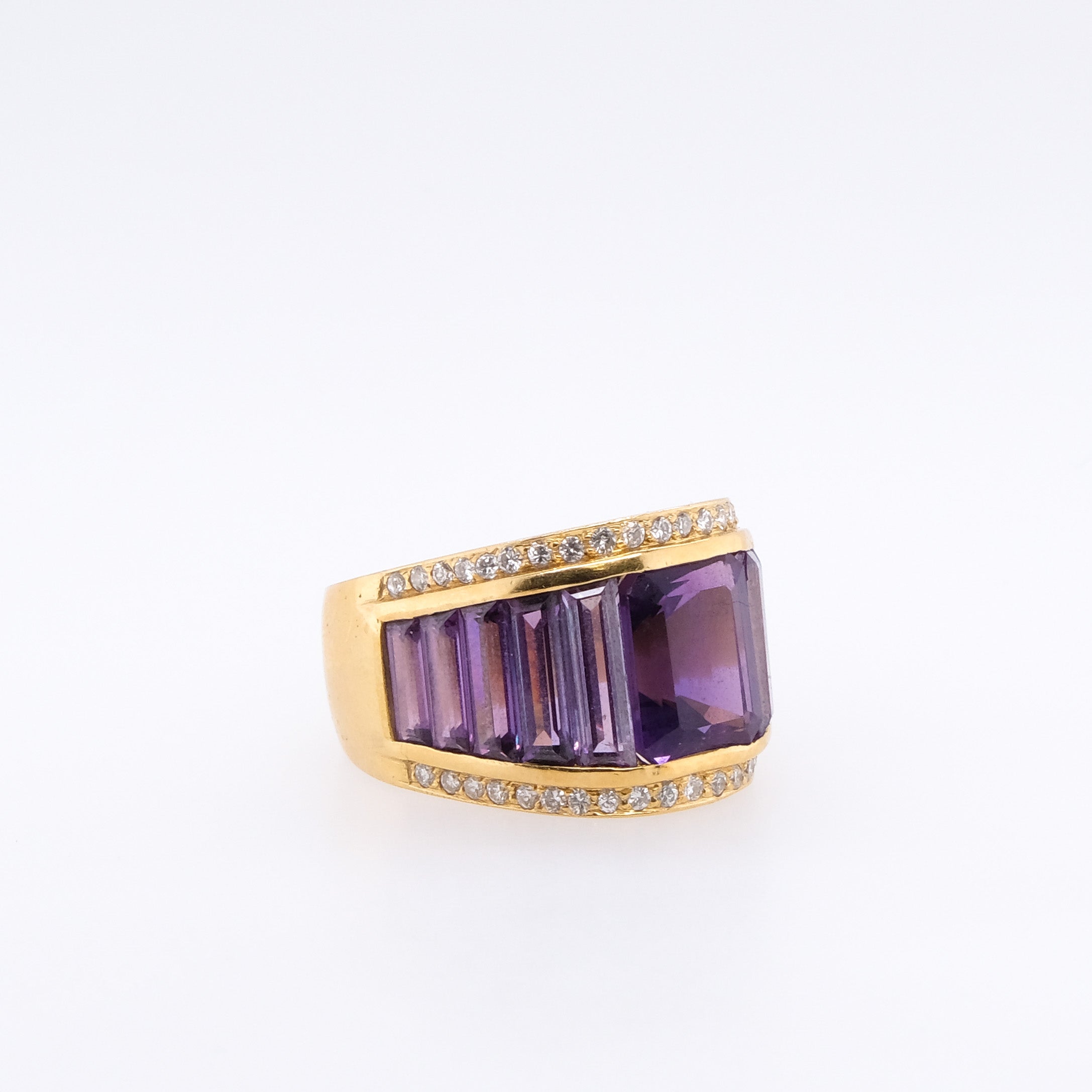 18k Amethyst & Diamond Ring