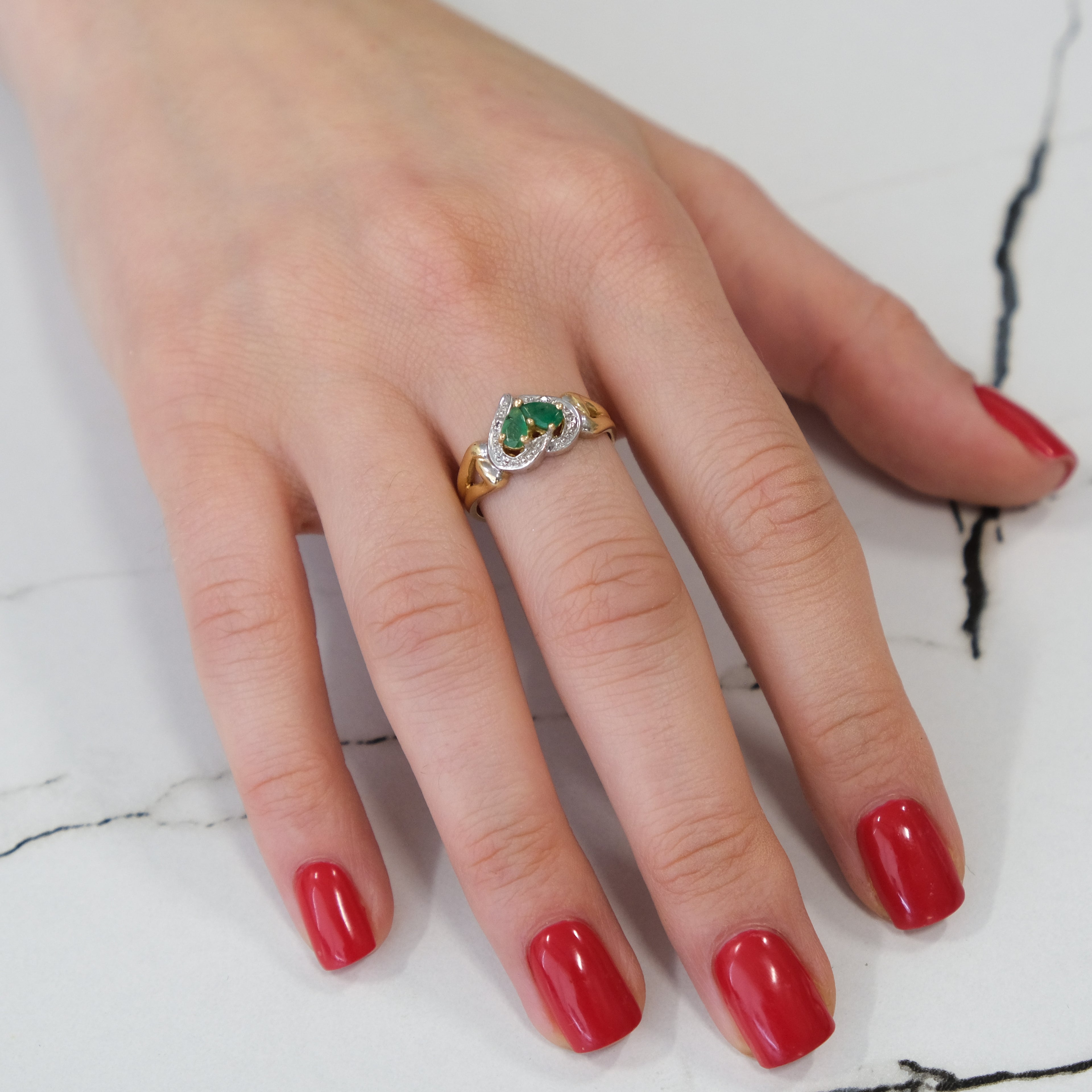 14k Emerald & Diamond Ring