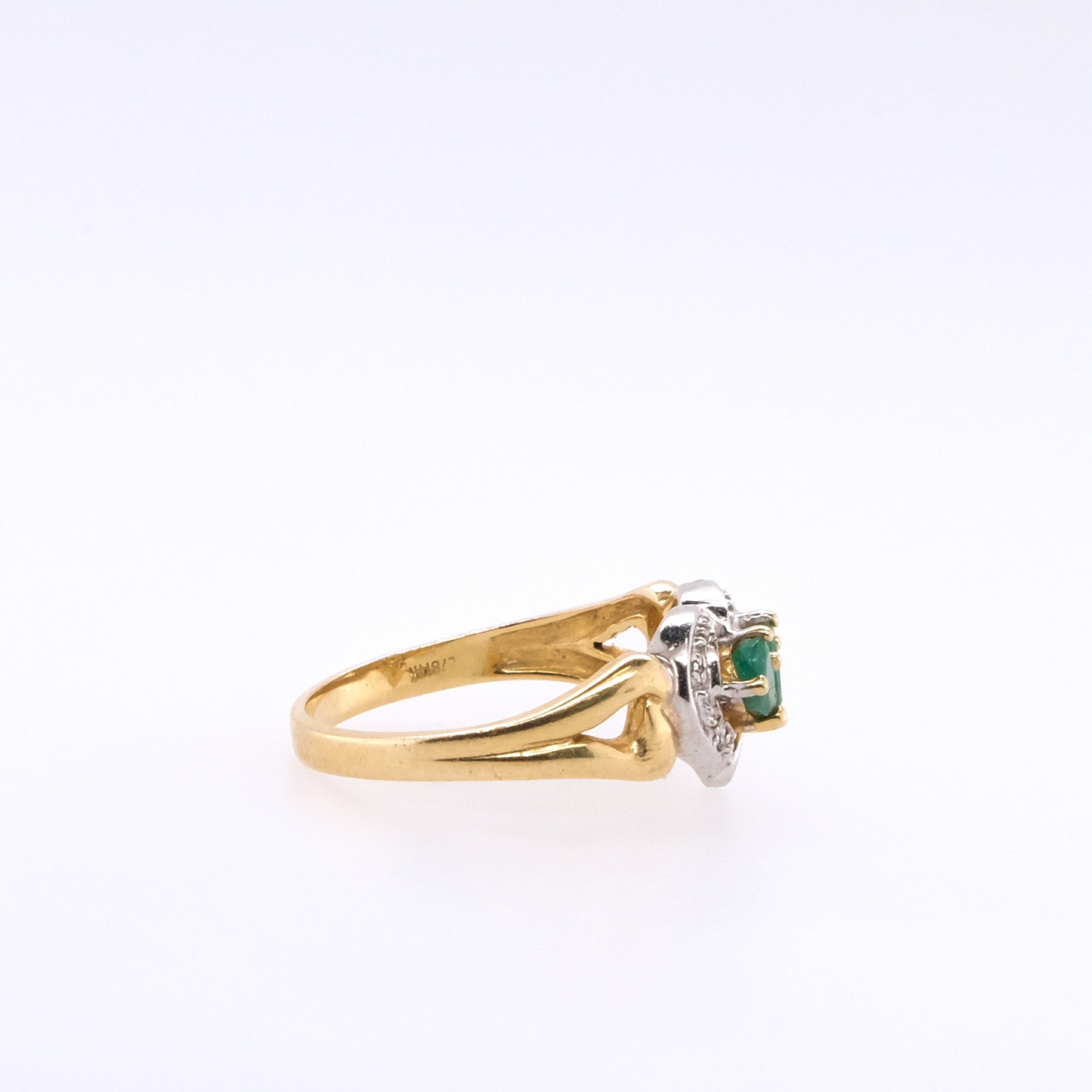 14k Emerald & Diamond Ring