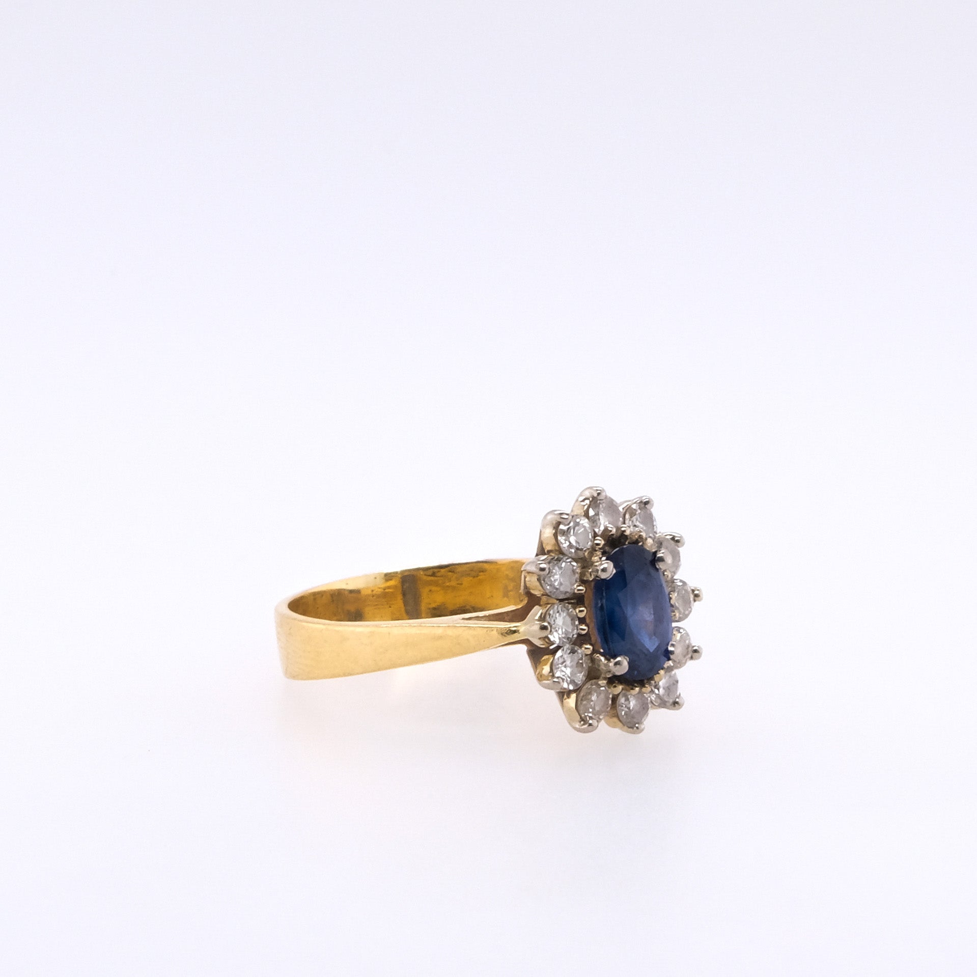 18k Sapphire & Diamond Ring