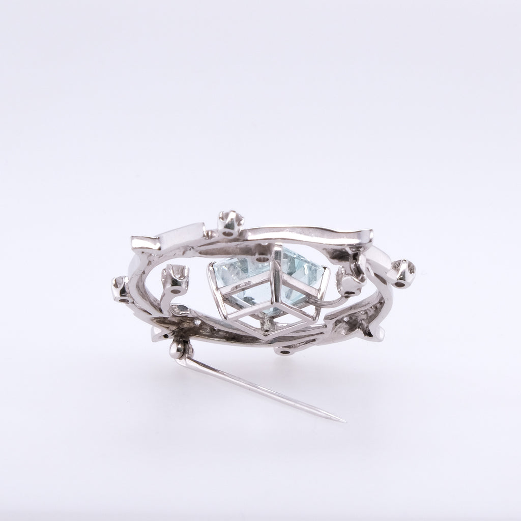 14k Aquamarine & Diamond Brooch