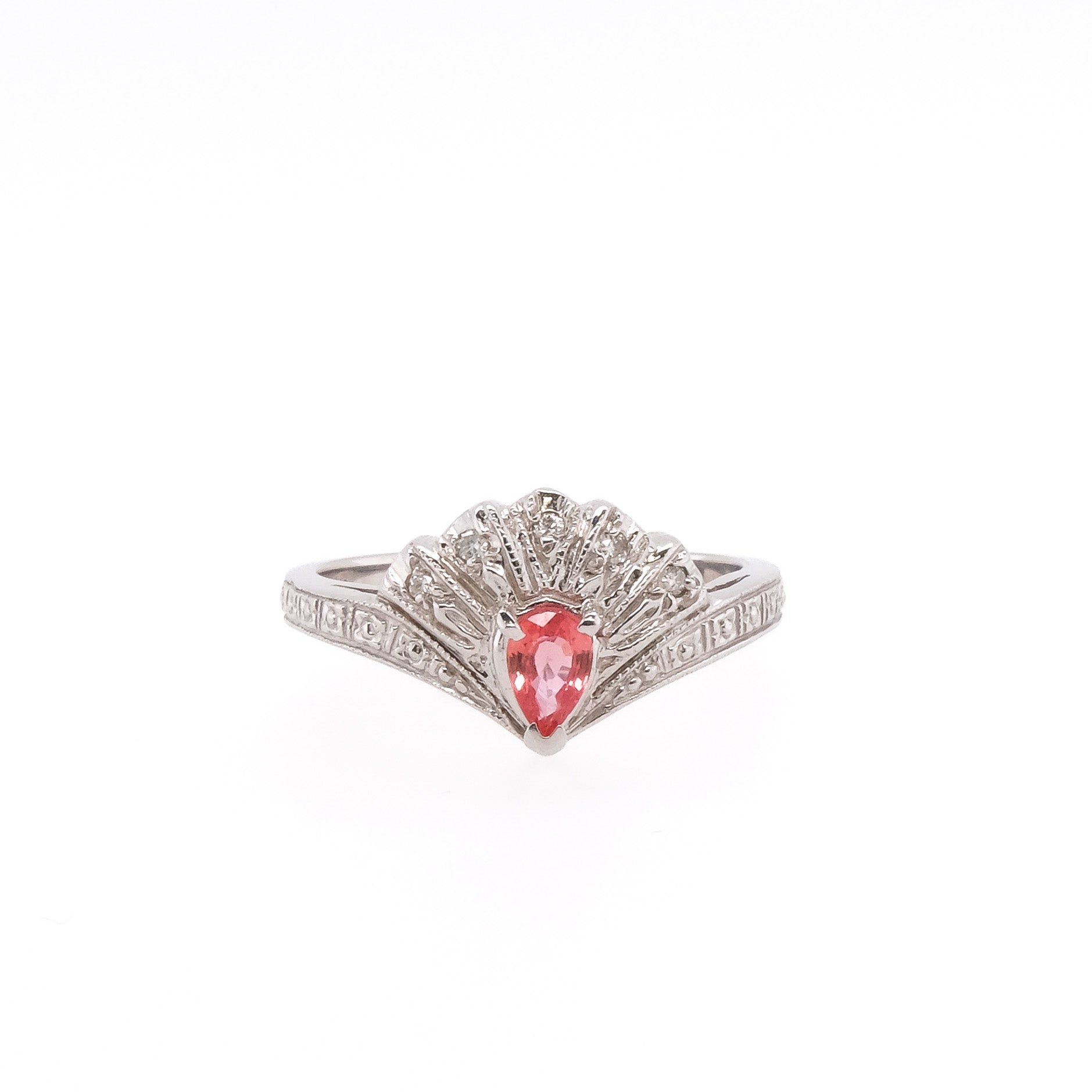14k Garnet & Diamond Ring