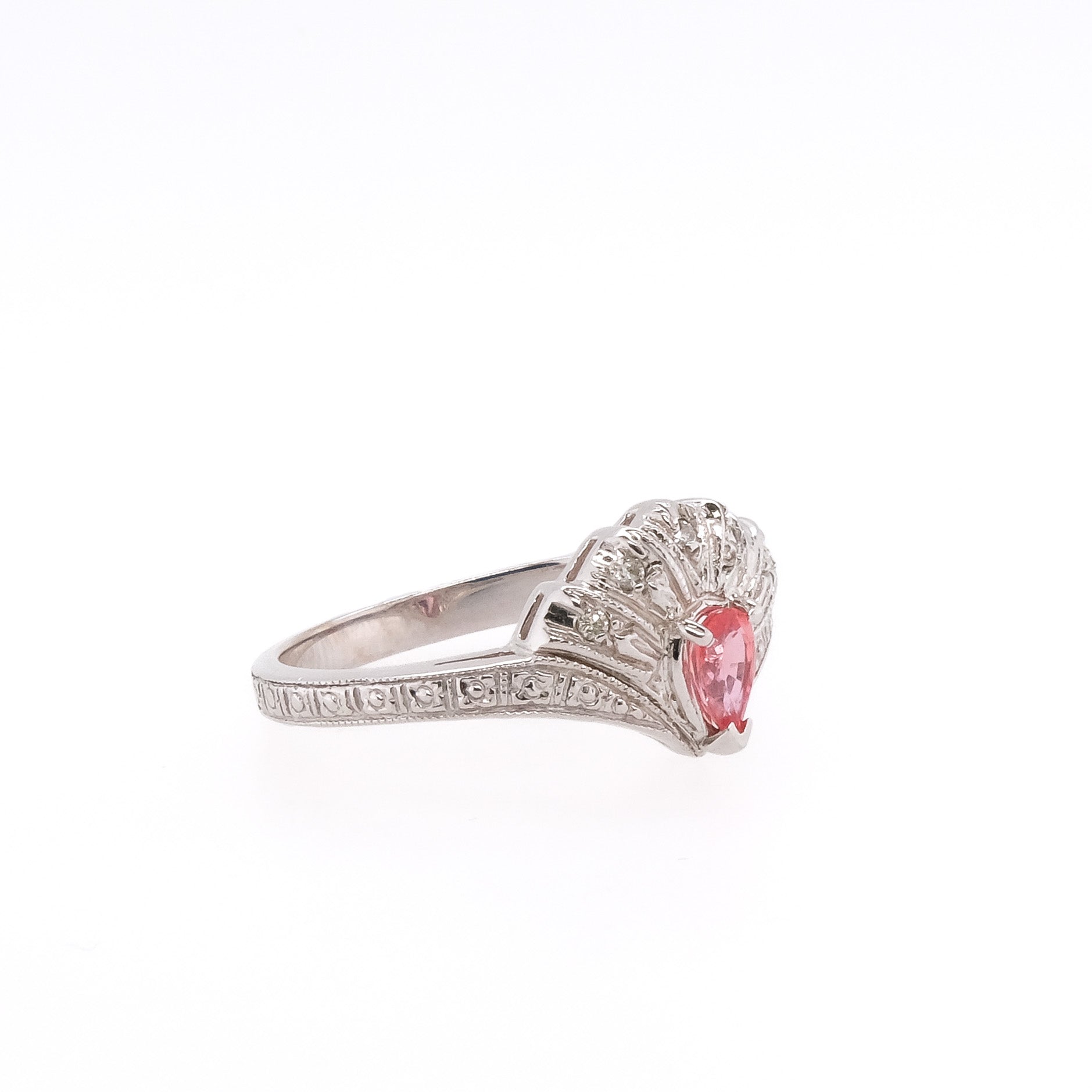 14k Garnet & Diamond Ring