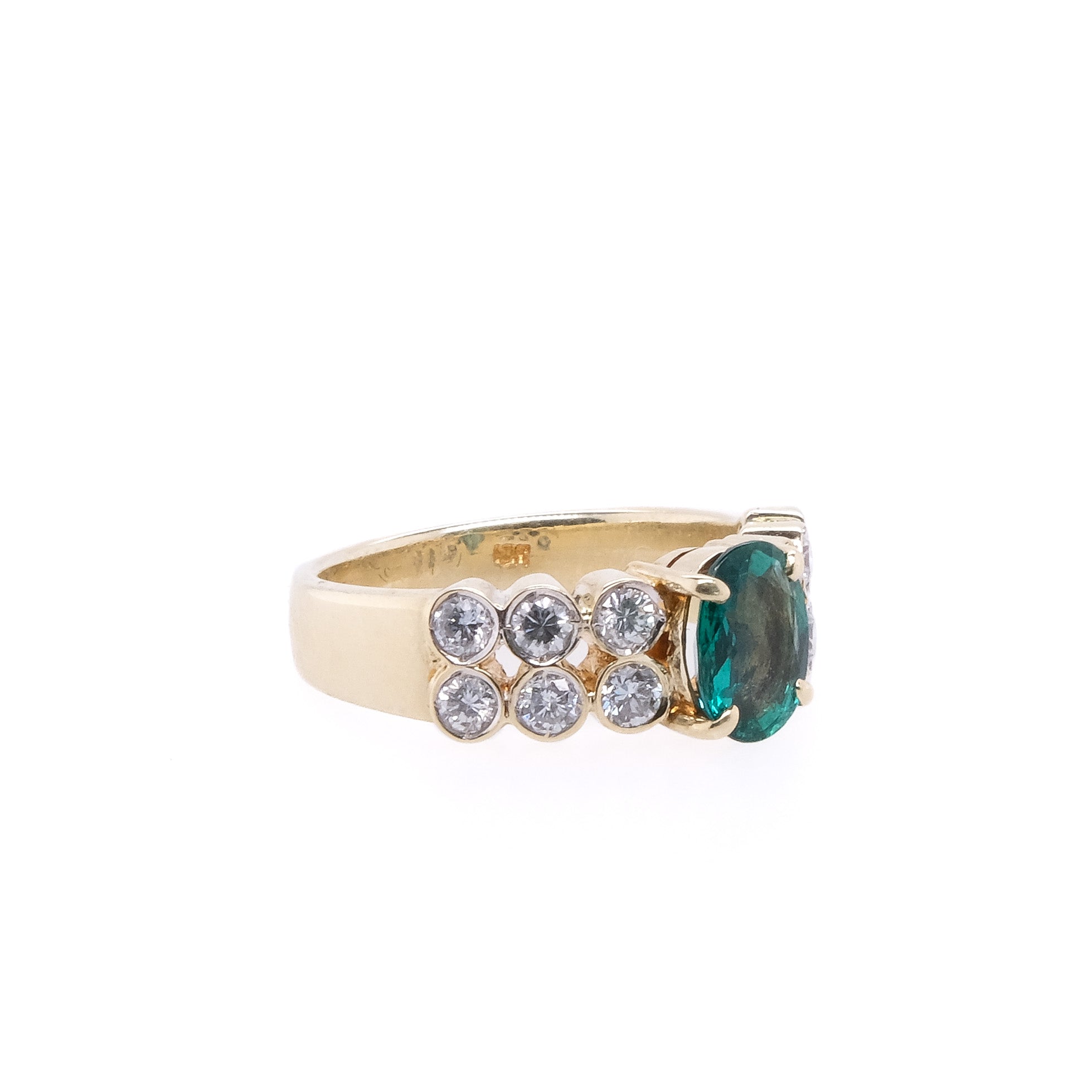 18k Emerald & Diamond Ring