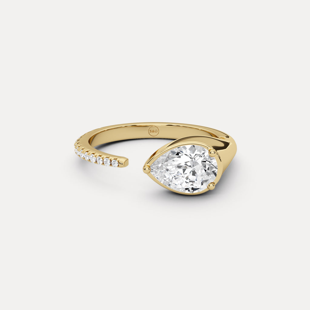 Niki Ring in Diamond