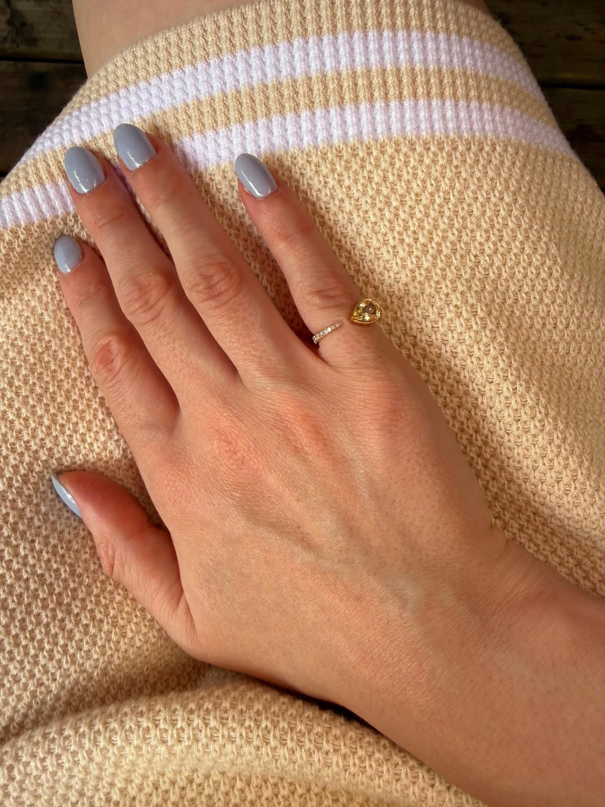 Niki Ring in Butter Yellow