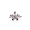 18k Floral Diamond Ring