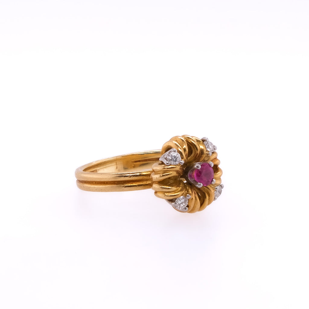 18k Ruby & Diamond Flower Ring