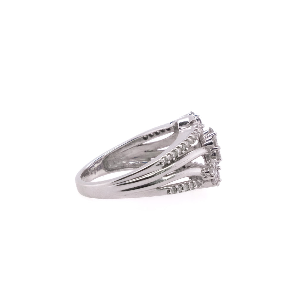 14k Floral Diamond Ring