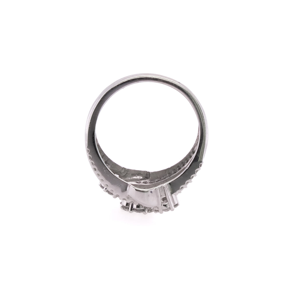 14k Floral Diamond Ring