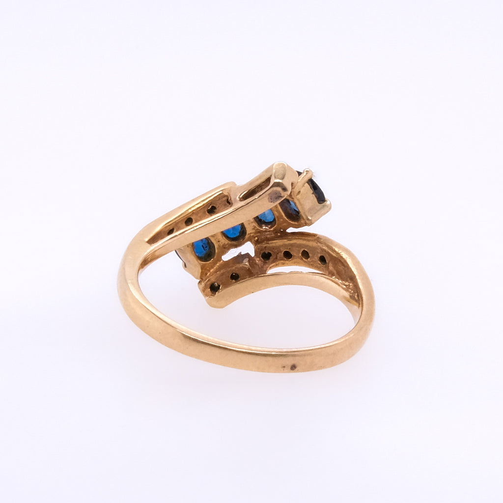 14k Sapphire & Diamond Ring