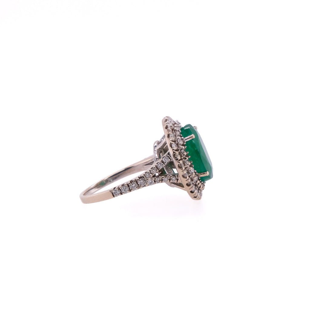 18k Emerald & Diamond Ring