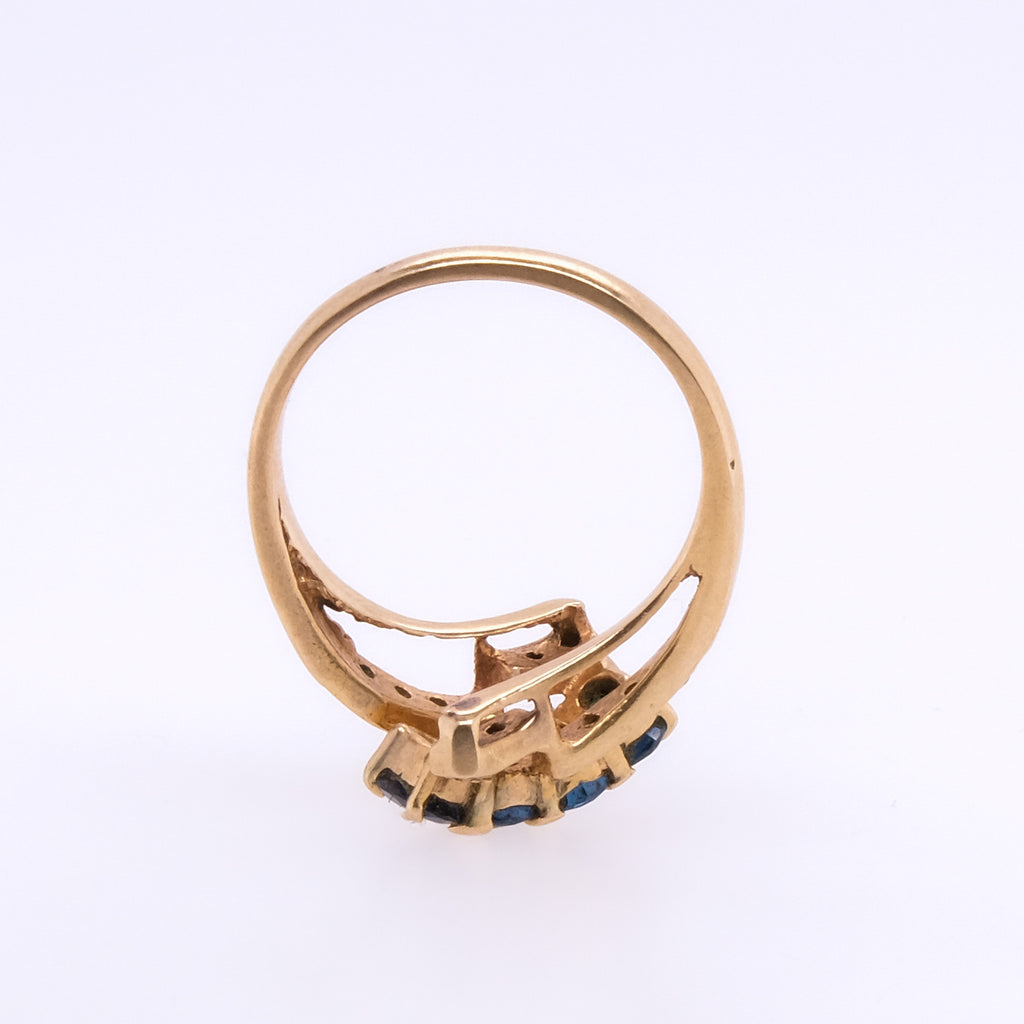 14k Sapphire & Diamond Ring
