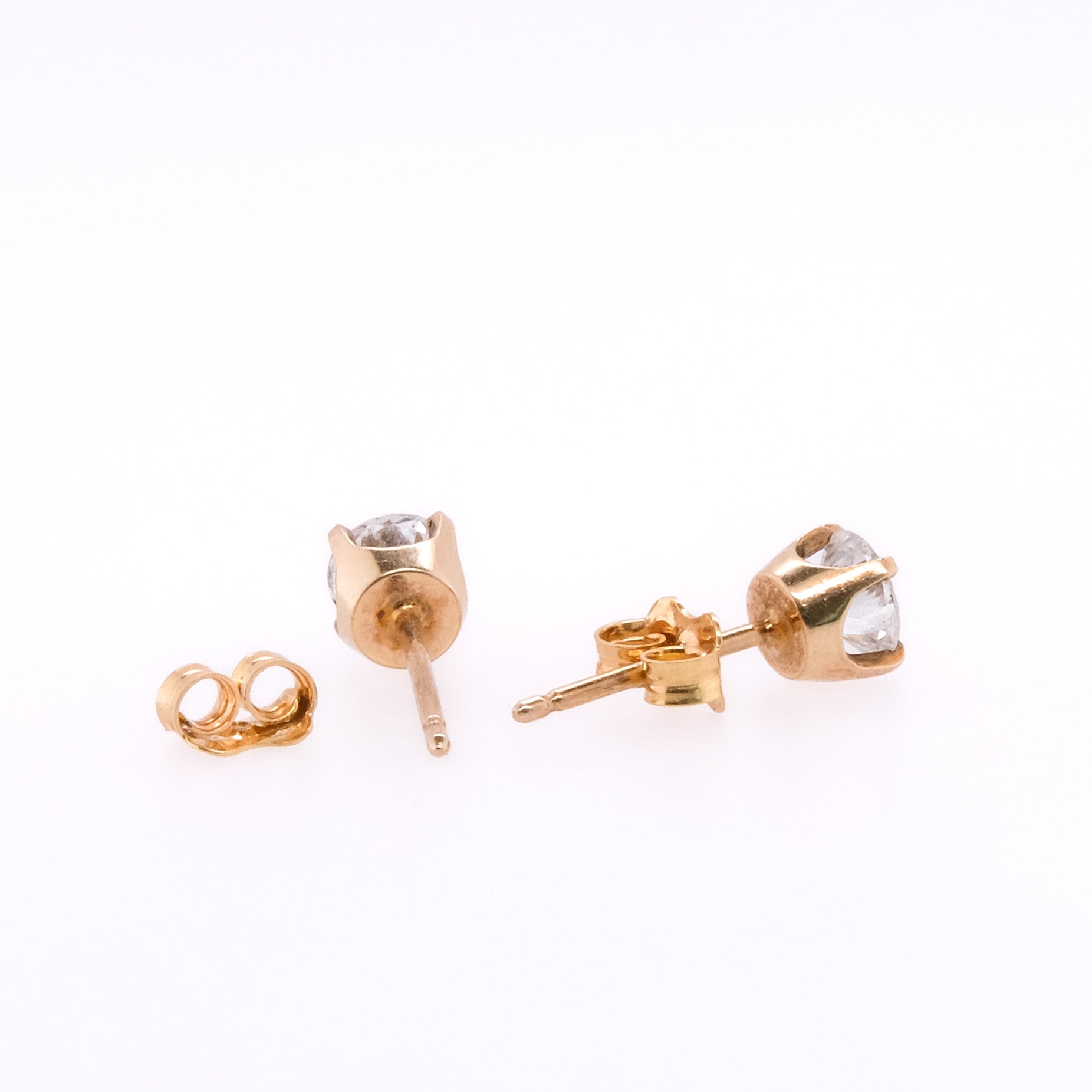 10k Diamond Studs
