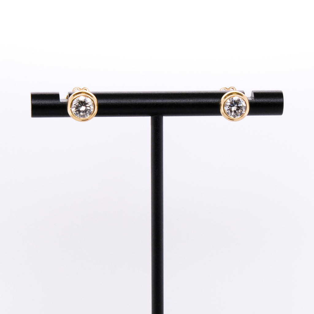 18k Diamond Stud Earrings
