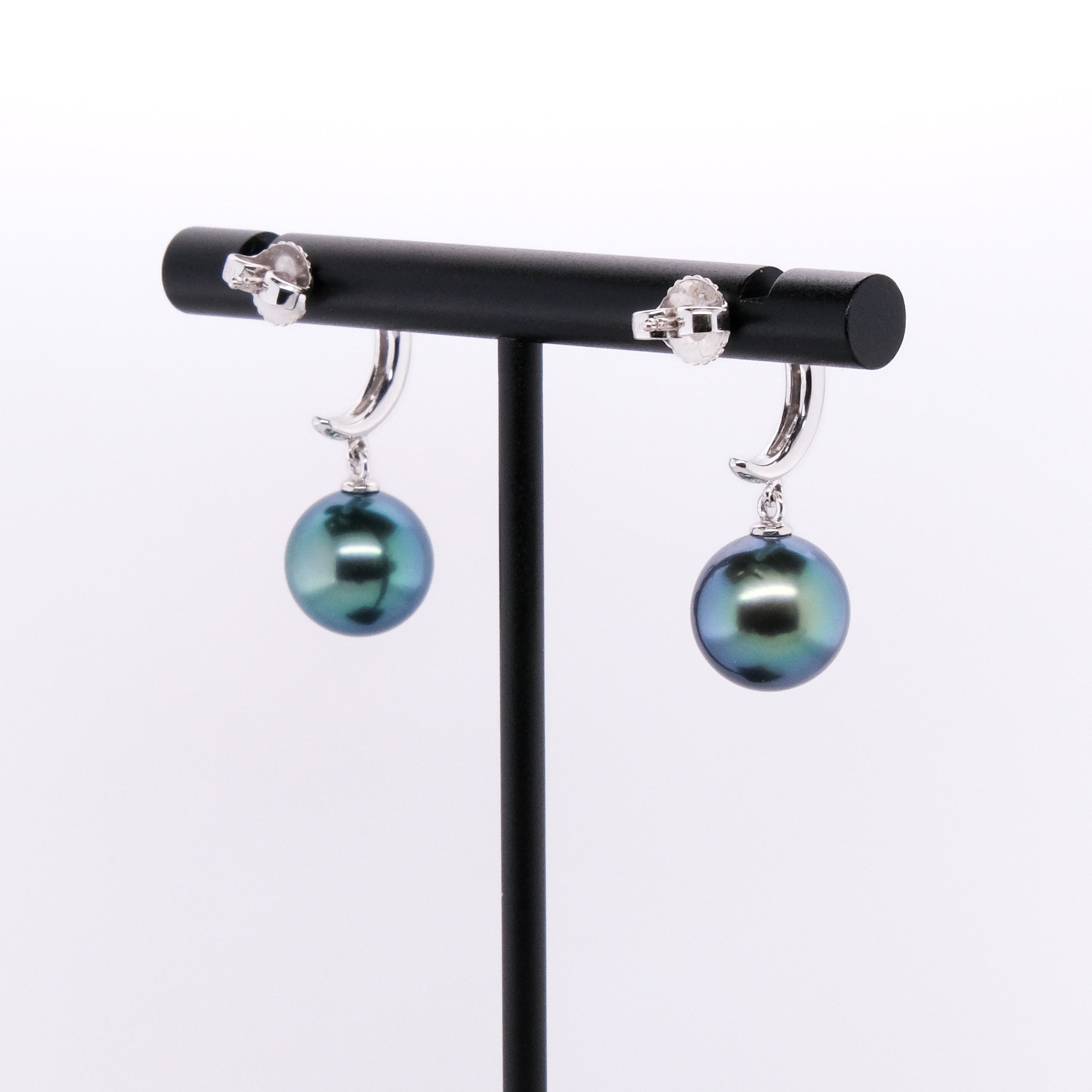 18k Tahitian Pearl & Diamond Earrings