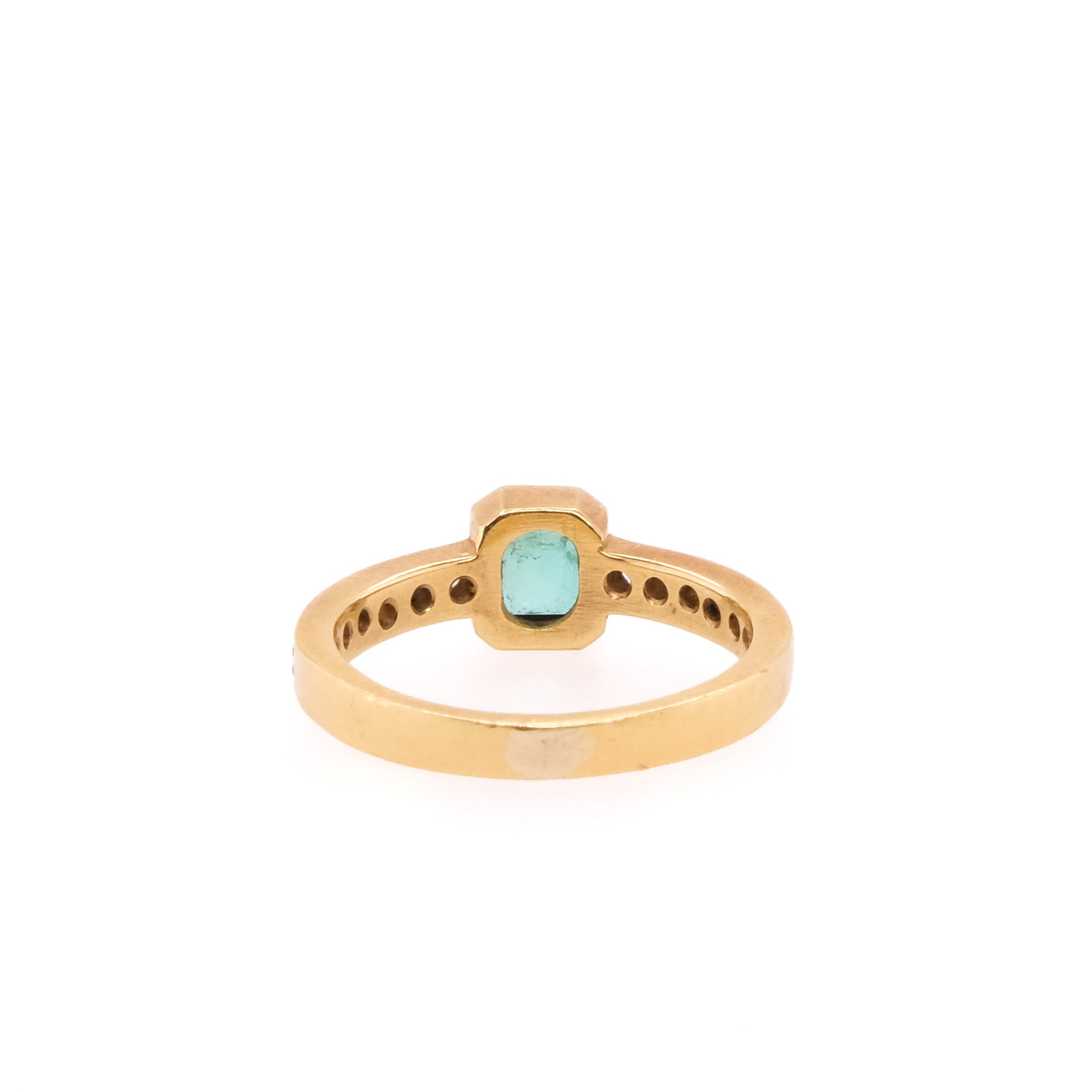 18k Emerald & Diamond Ring