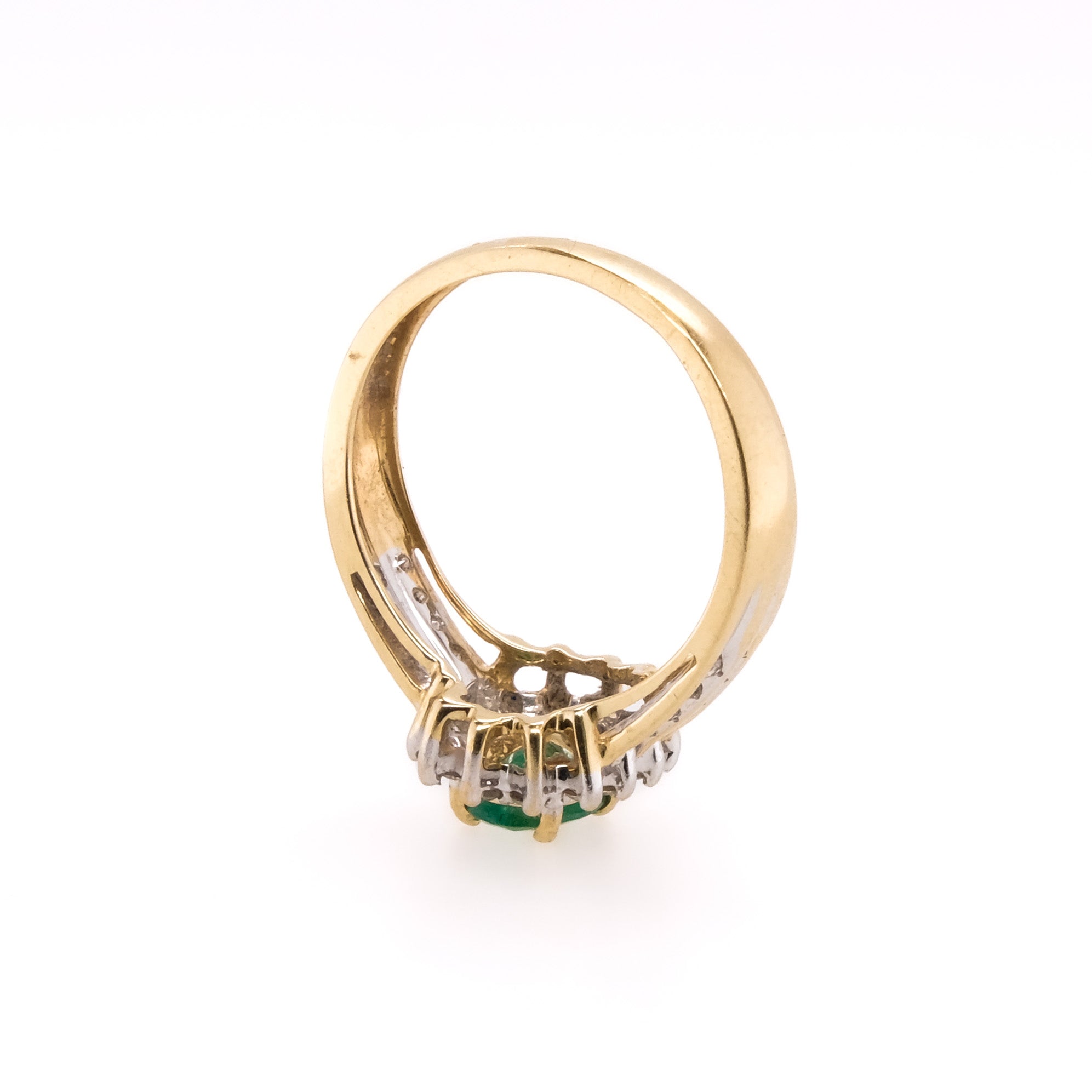 14k Emerald & Diamond Ring