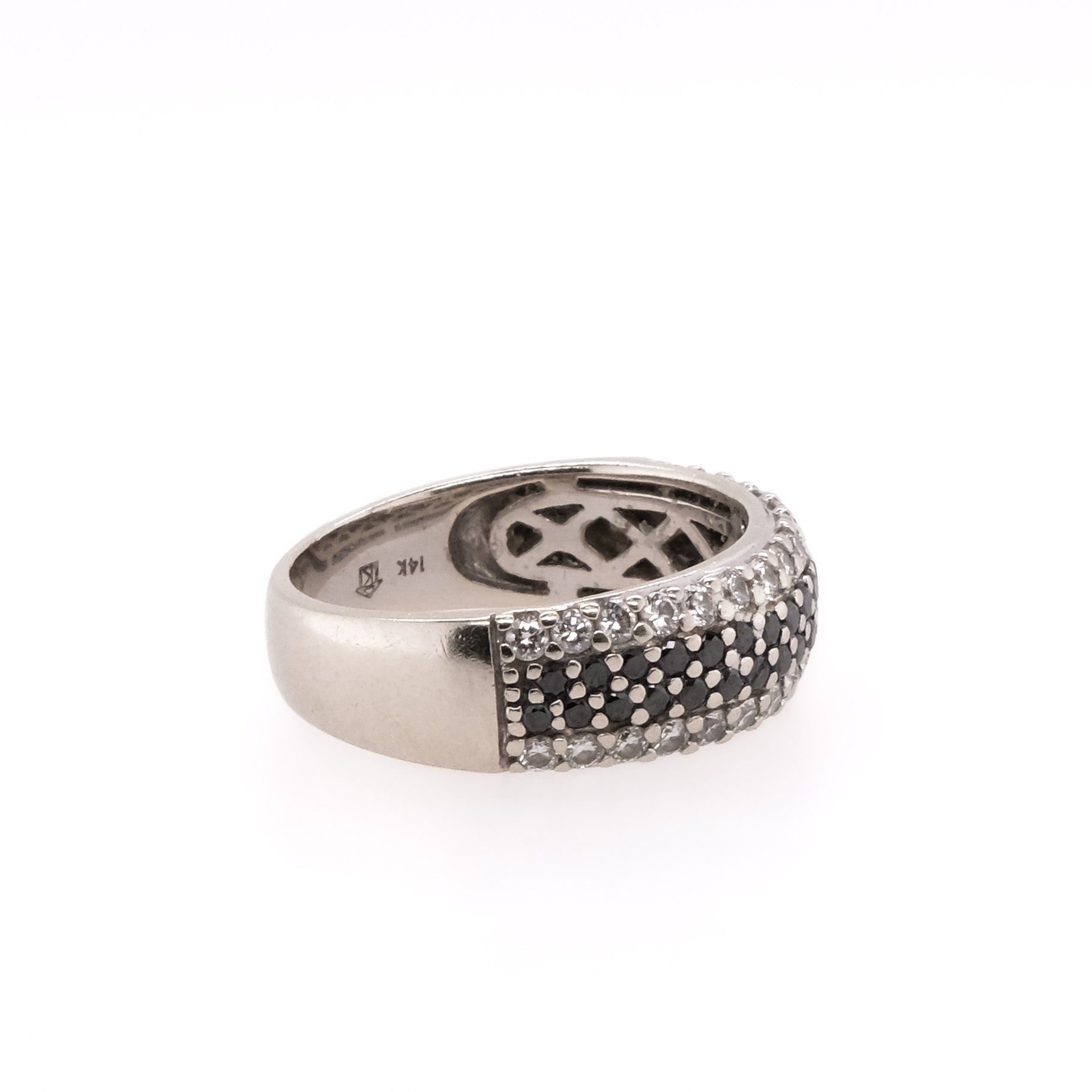 14k Diamond & Black Diamond Ring