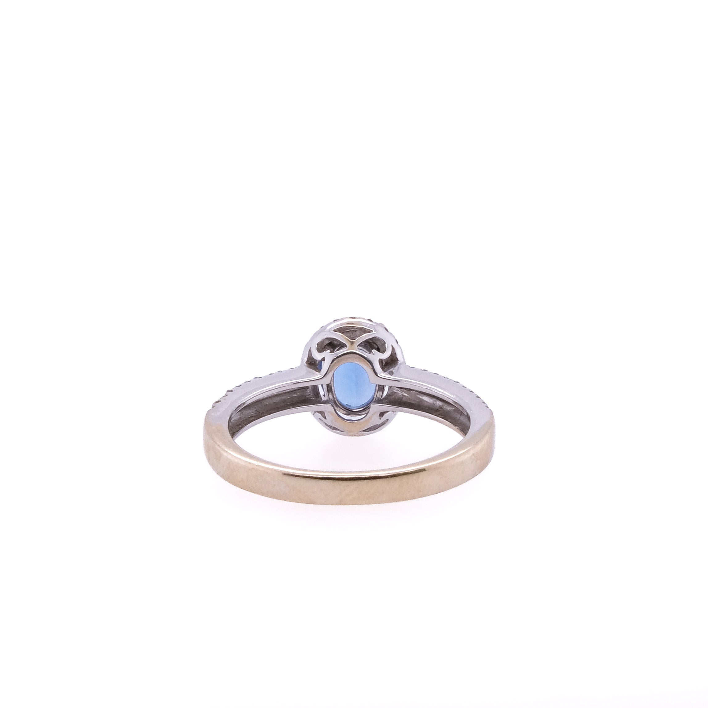 18k Tanzanite & Diamond Ring