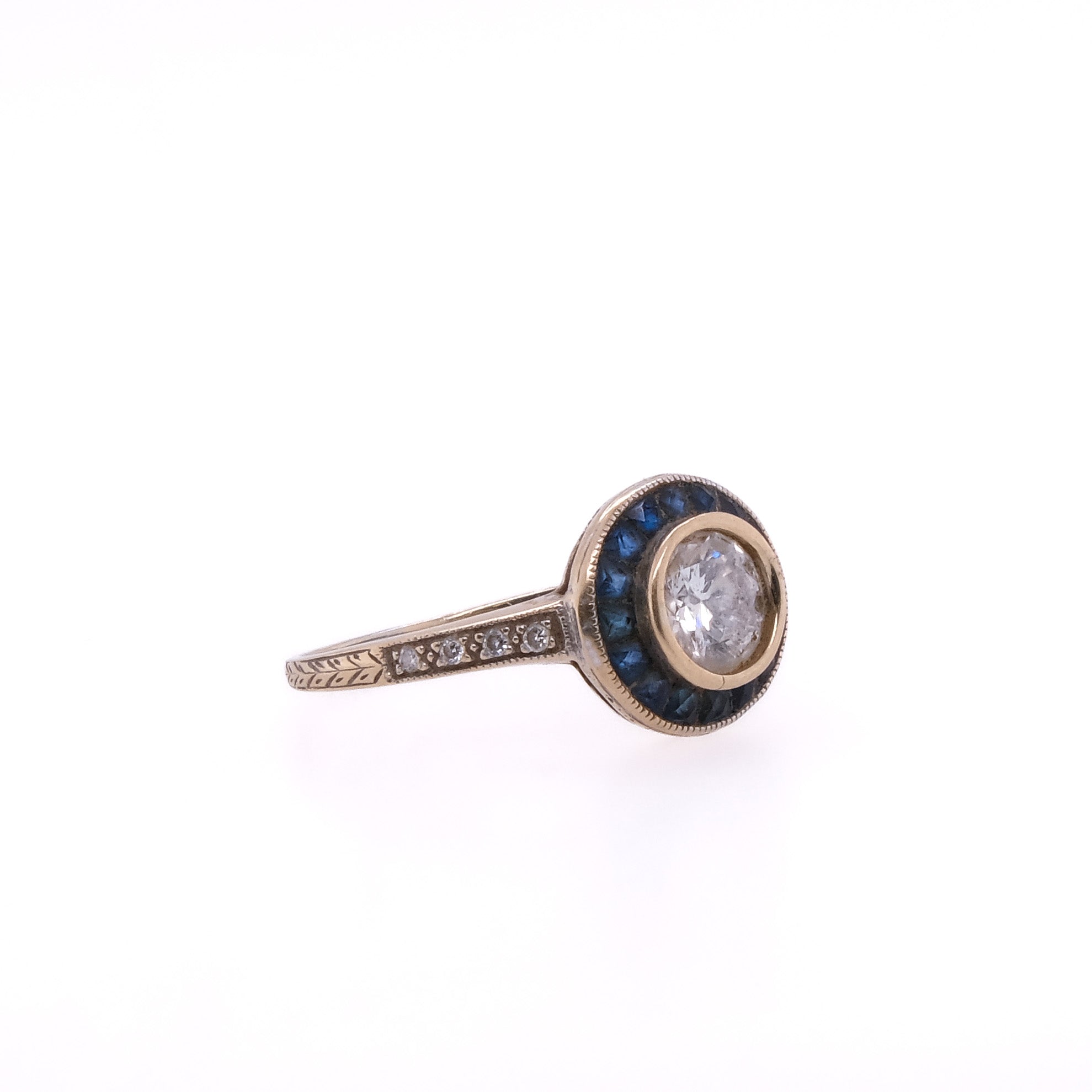 18k Diamond & Blue Sapphire Ring
