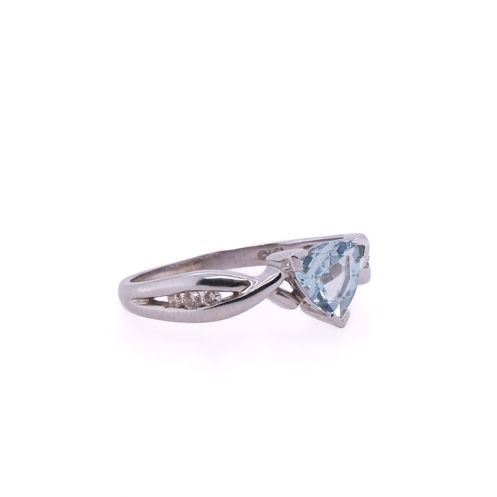 10k Topaz & Diamond Ring