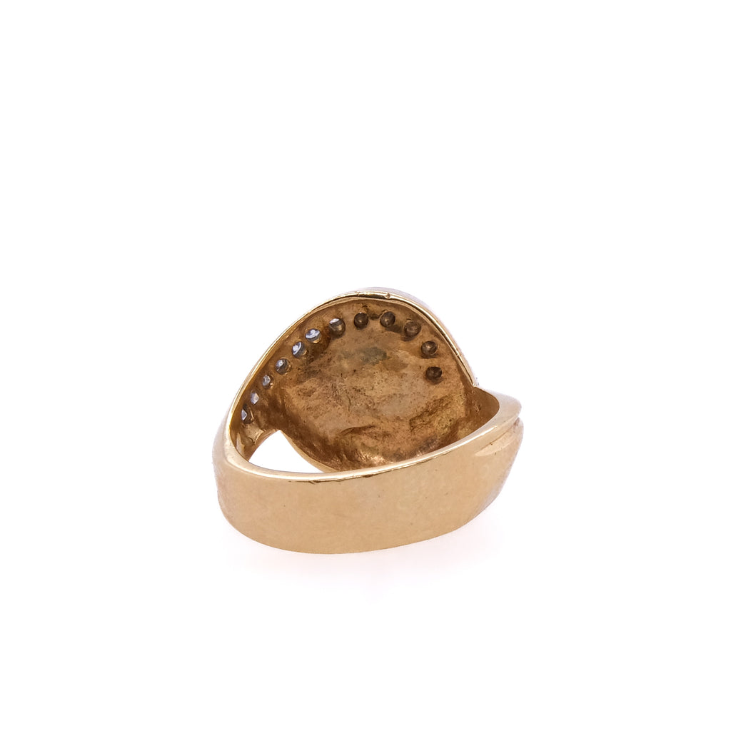 18k Pearl & Diamond Swirl Ring
