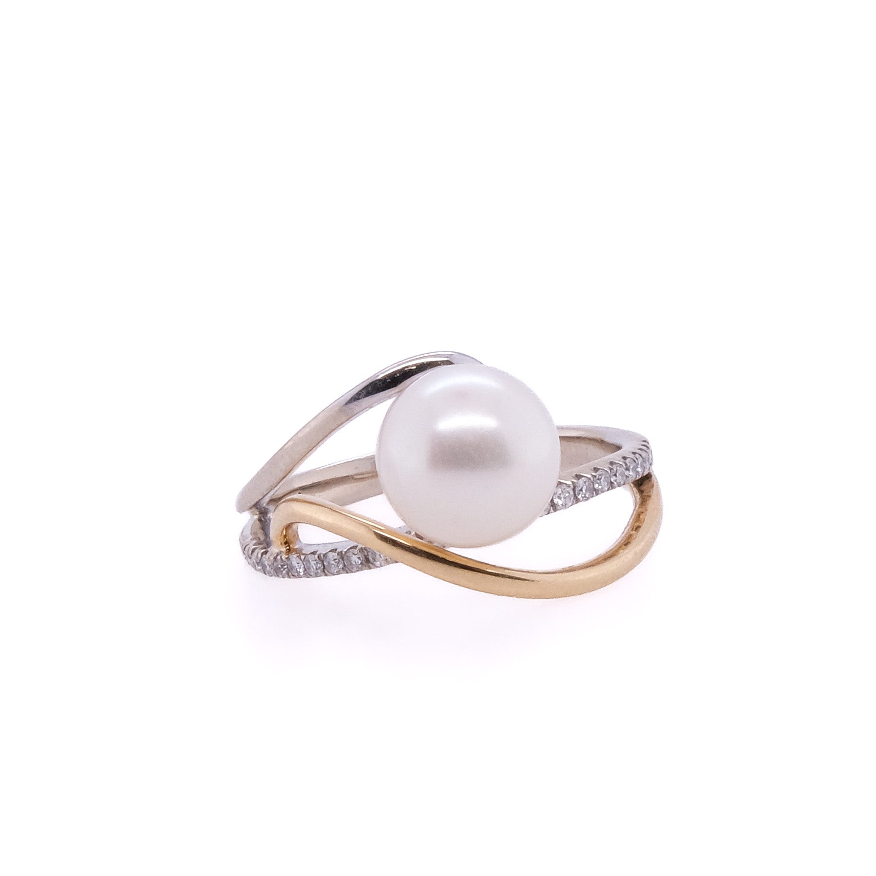 14k Pearl & Diamond Ring