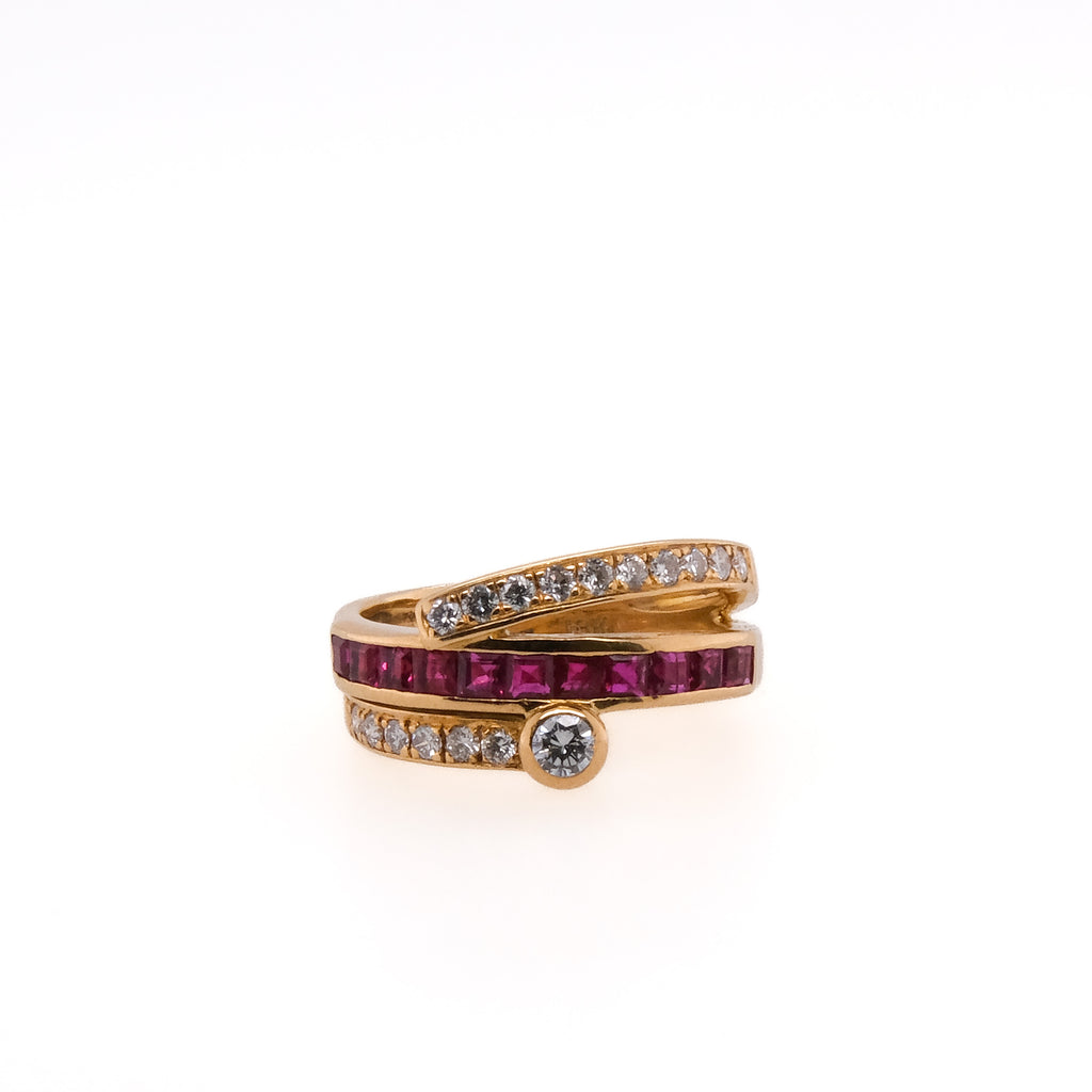 18k Ruby & Diamond Ring