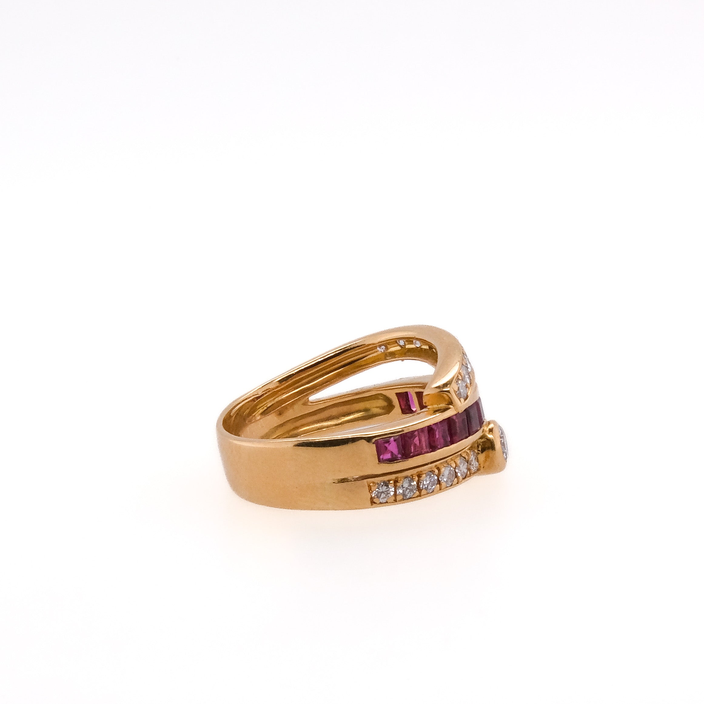 18k Ruby & Diamond Ring