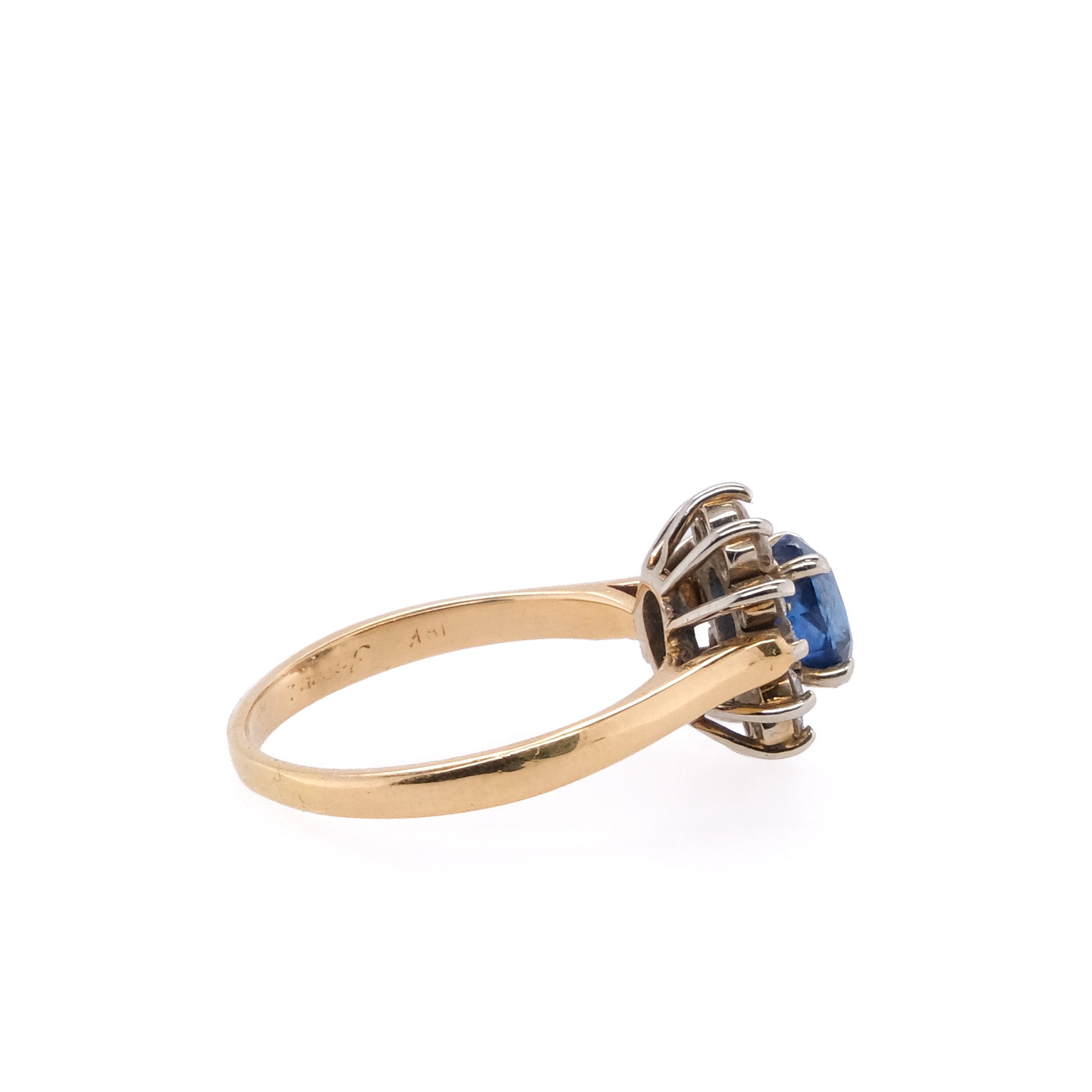 18k Blue Sapphire & Diamond Ring