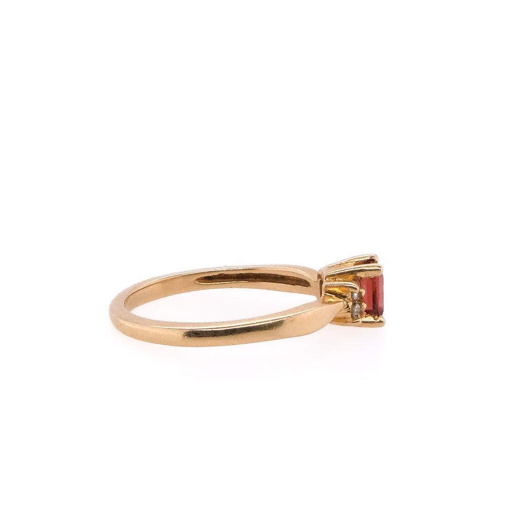 14k Garnet Ring