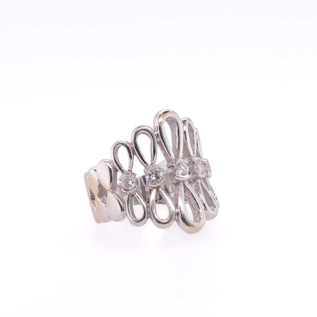 18k Diamond Ring
