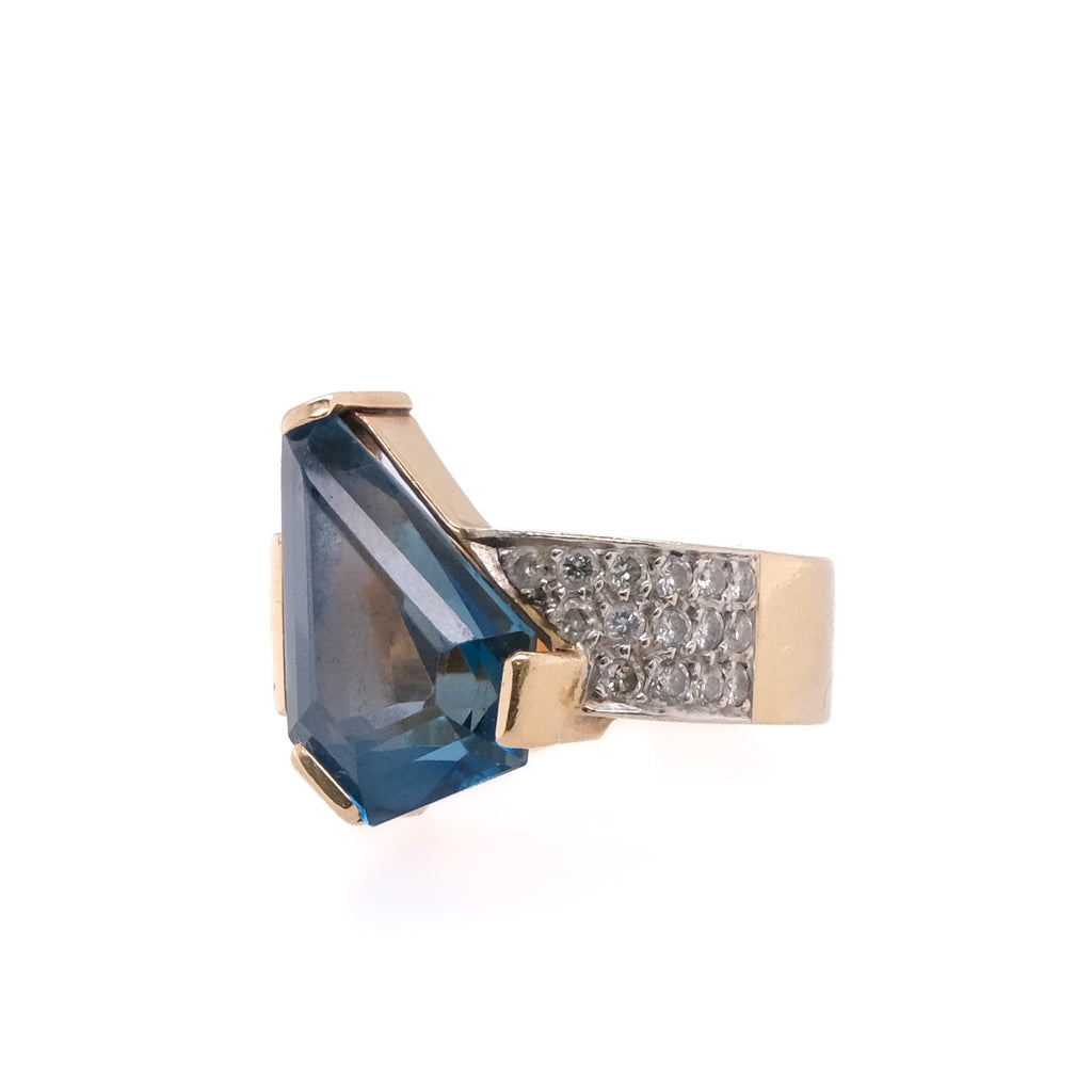 14k Blue Topaz Ring