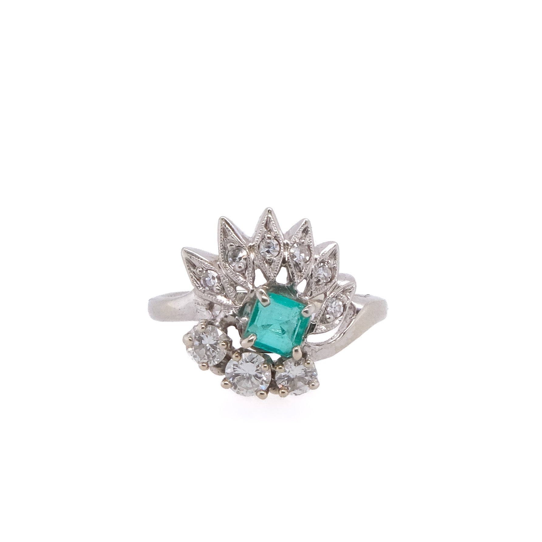 18k Emerald & Diamond Ring