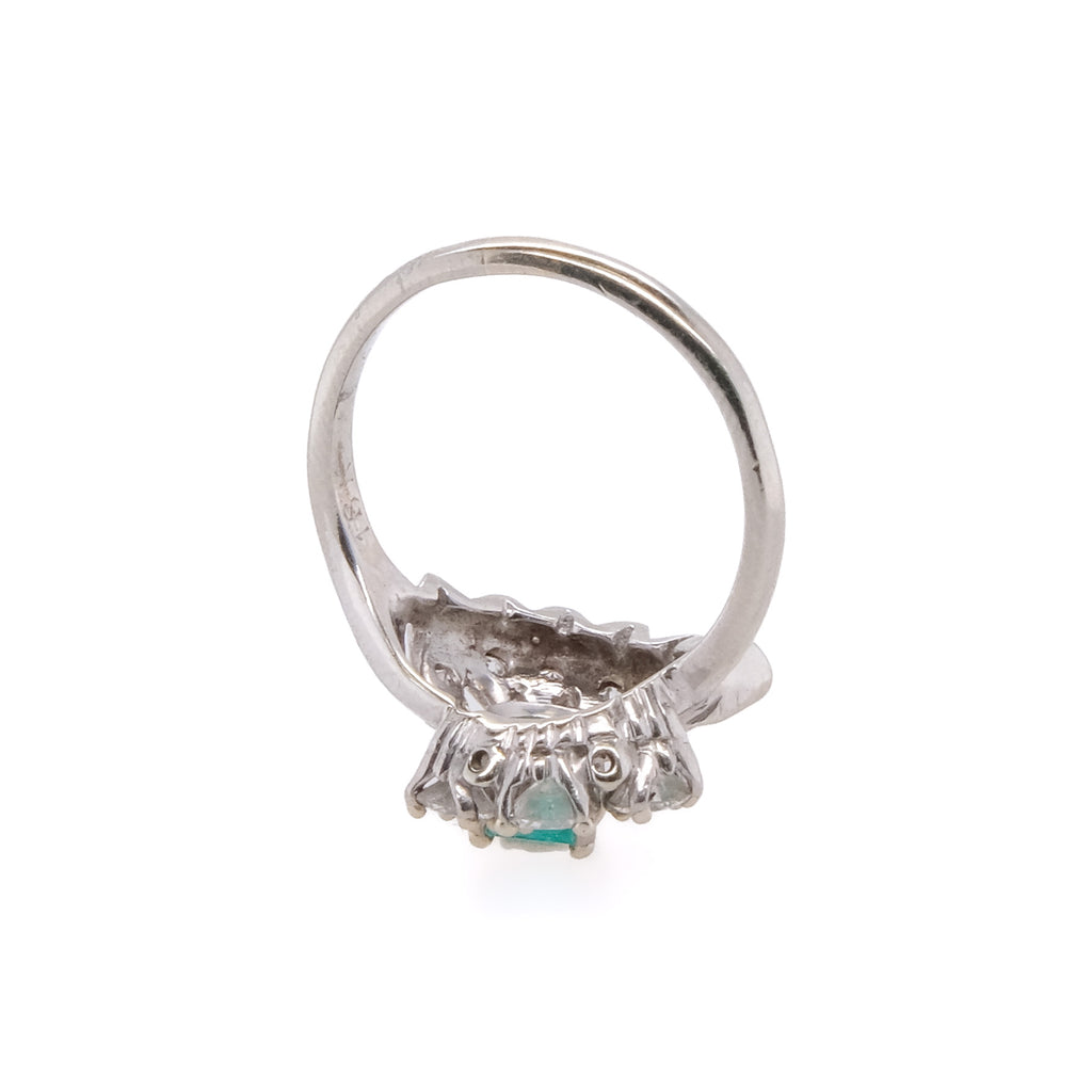 18k Emerald & Diamond Ring
