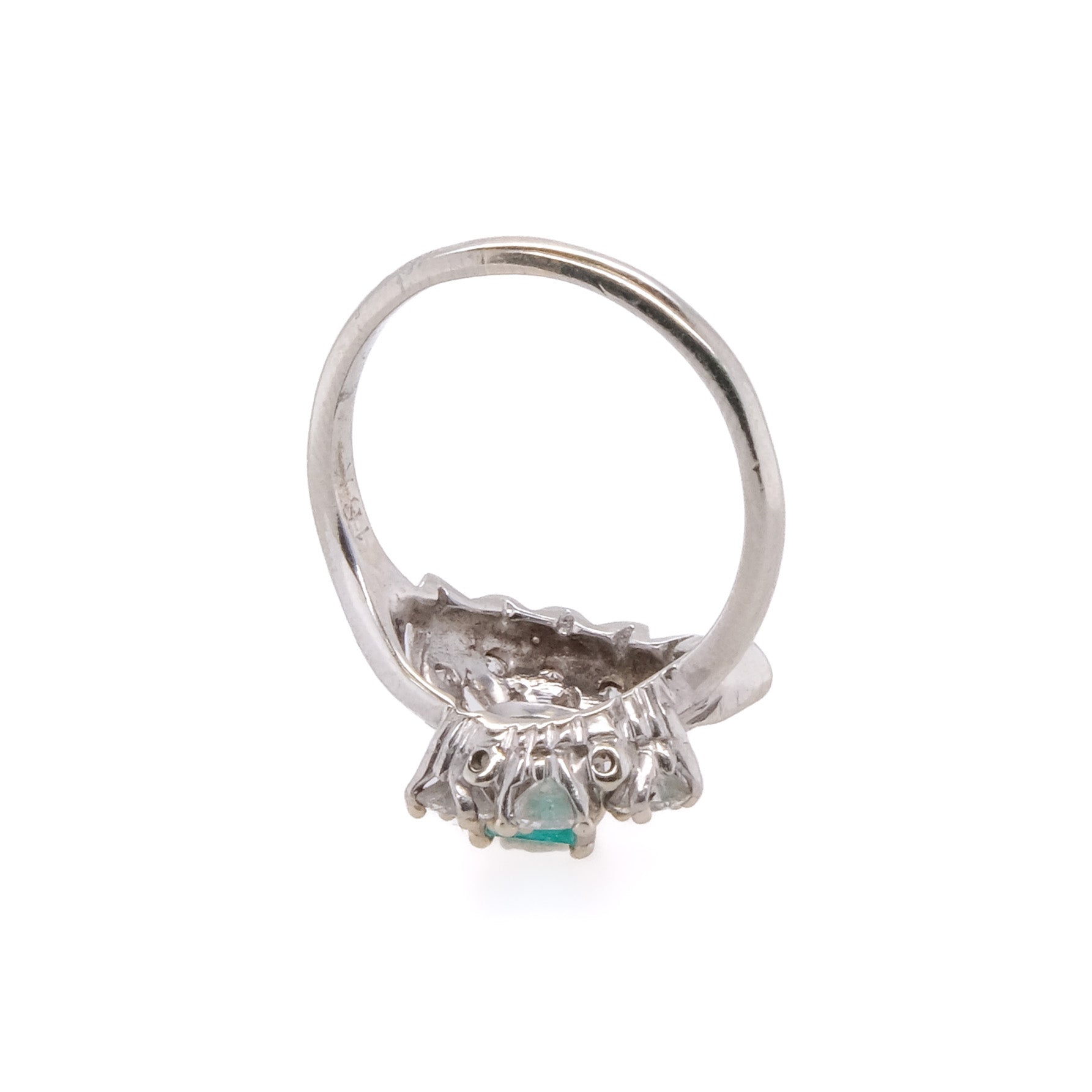 18k Emerald & Diamond Ring