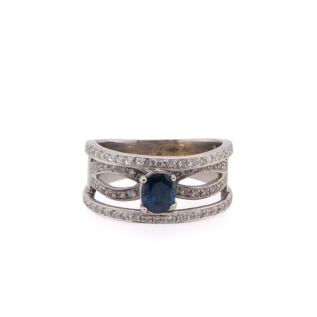 18k Blue Sapphire & Diamond Ring
