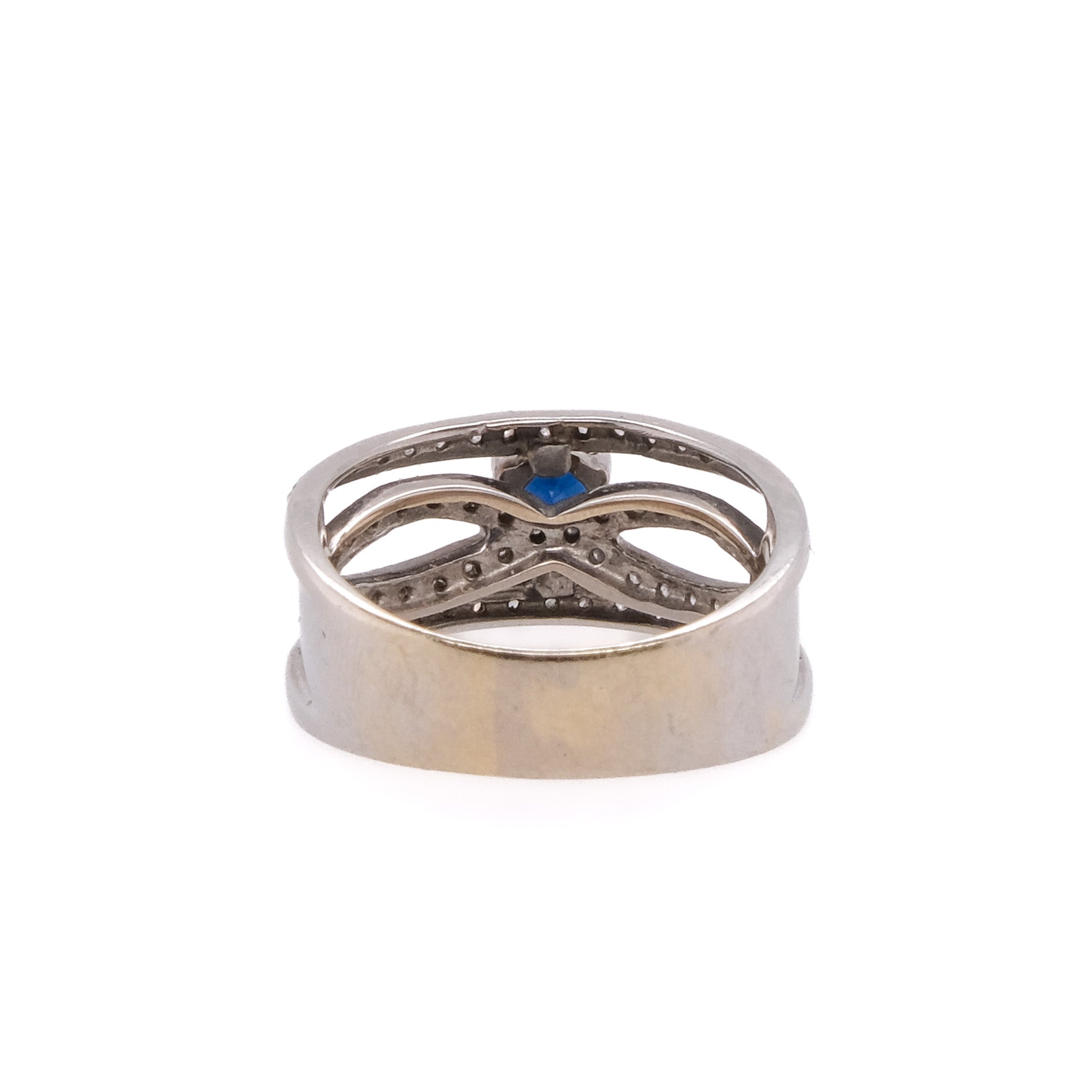 18k Blue Sapphire & Diamond Ring