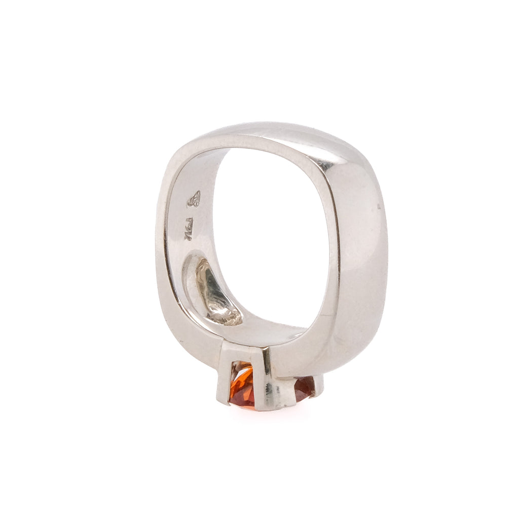 19k Yellow Sapphire Ring