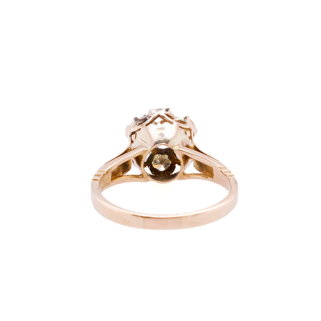 10k Floral Diamond Ring